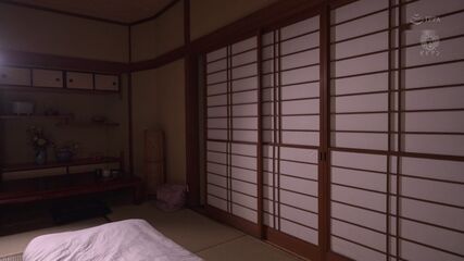 Hot Lesbian Threesome